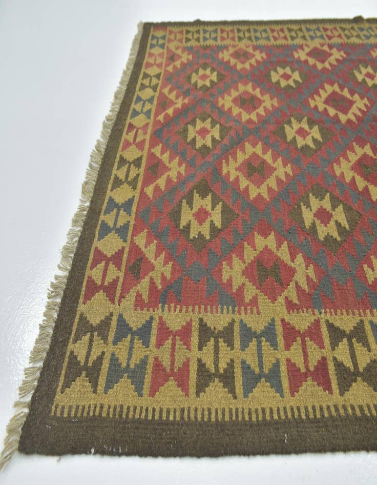 Detail image of 5' 4 x 8' 4 Hand Woven Kilim Maymana Wool Rug