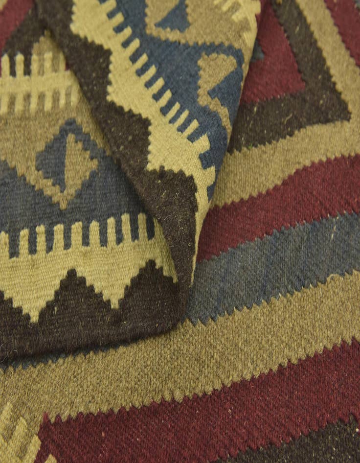 Detail image of 5' 4 x 8' 4  Hand Woven Kilim Maymana Wool Rug