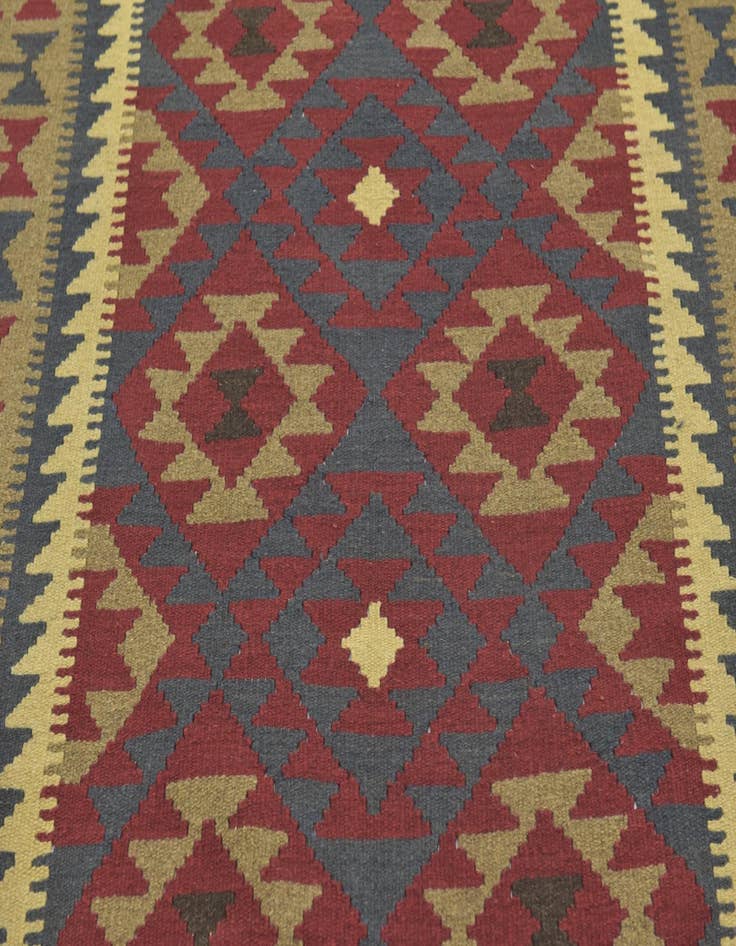 Detail image of 5' x 8' 2  Hand Woven Kilim Maymana Wool Rug