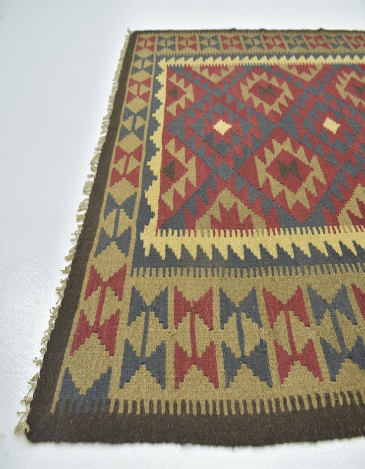 Detail image of 5' x 8' 2  Hand Woven Kilim Maymana Wool Rug