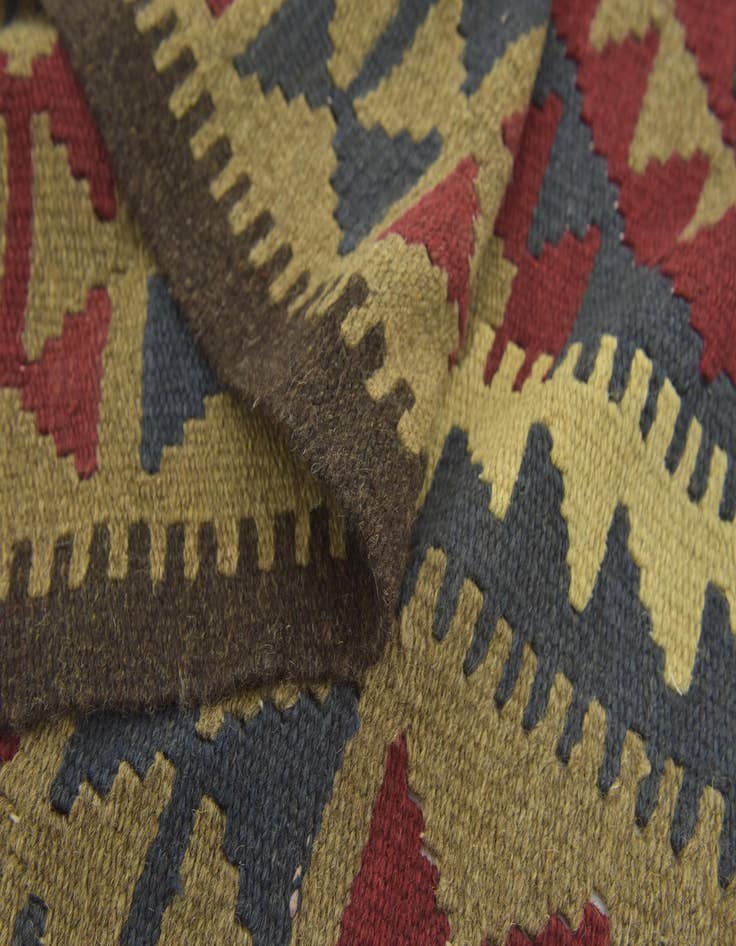 Detail image of 5' x 8' 2  Hand Woven Kilim Maymana Wool Rug