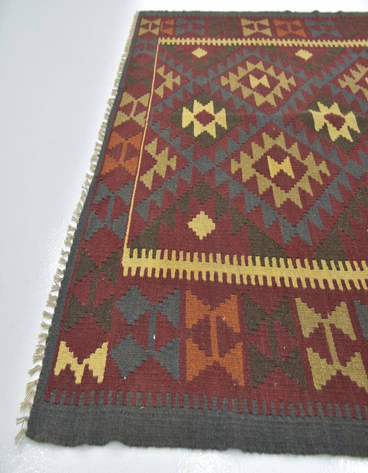 Detail image of 5' 2 x 8' 4  Hand Woven Kilim Maymana Wool Rug