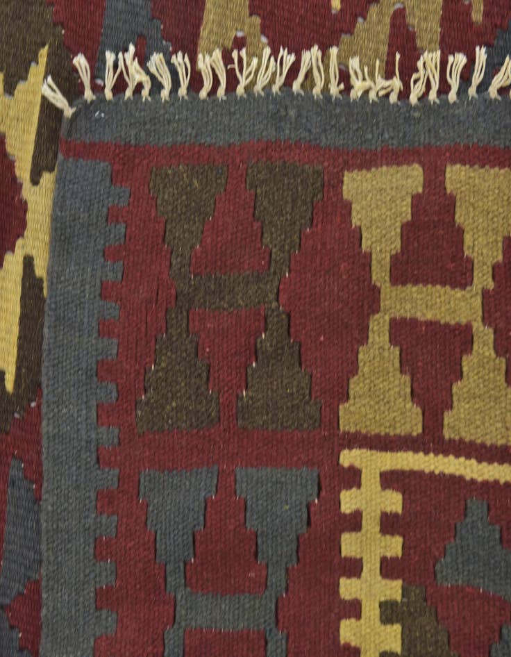 Detail image of 5' 2 x 8' 4  Hand Woven Kilim Maymana Wool Rug