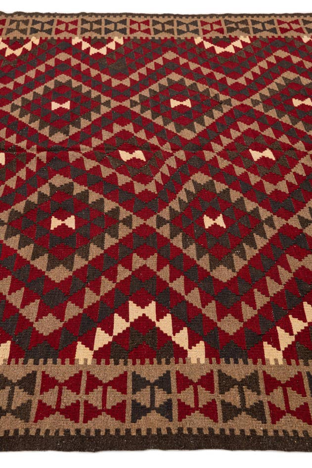 Detail image of 7' x 10' Hand Woven Kilim Maymana Wool Rug