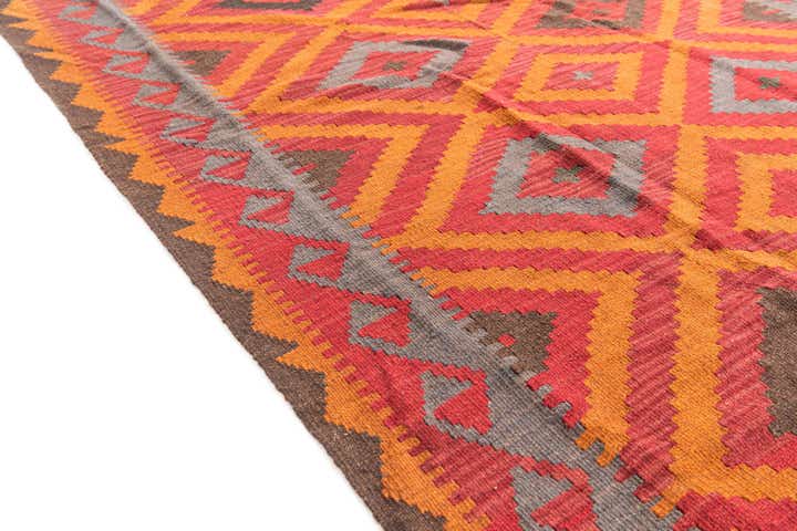 5' 4 x 7' 10 Hand Woven Kilim Maymana Wool Rug