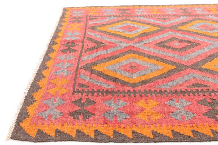 5' 4 x 6' 4 Hand Woven Kilim Maymana Wool Rug