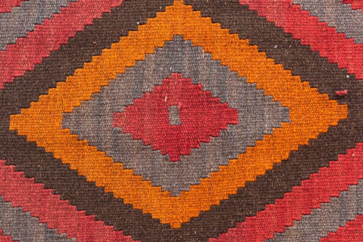 Detail image of 5' 4 x 6' 4 Hand Woven Kilim Maymana Wool Rug