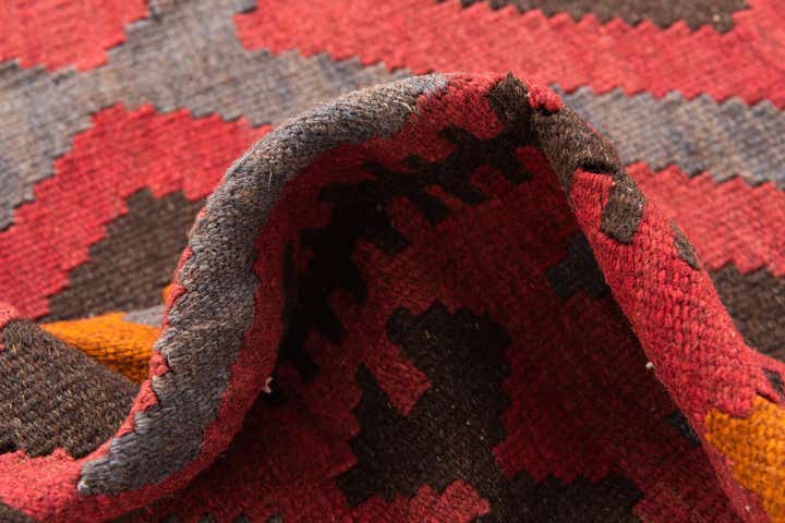 5' 4 x 6' 4 Hand Woven Kilim Maymana Wool Rug