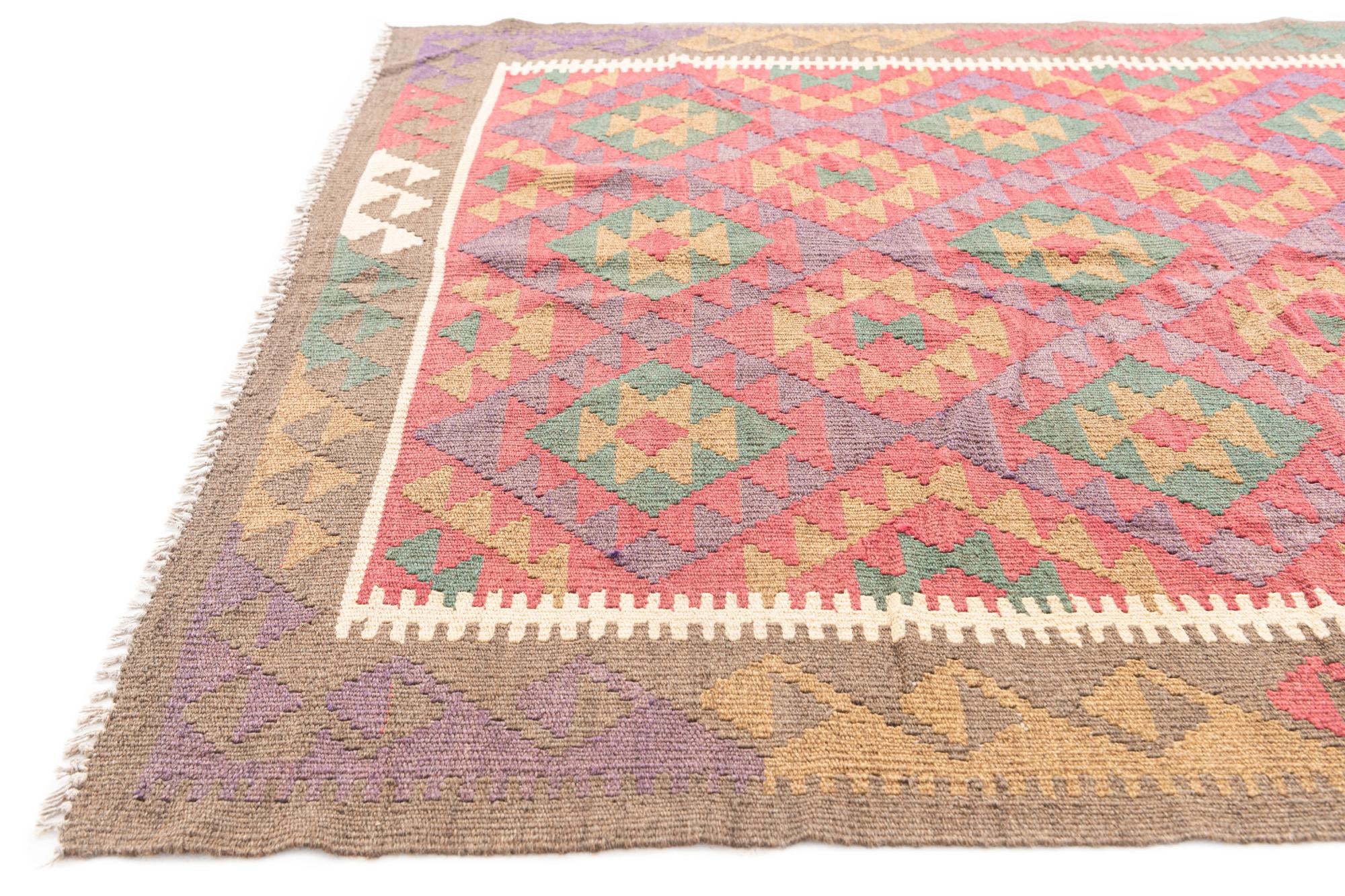 4' 9 x 8' 4 Hand Woven Kilim Maymana Wool Rug