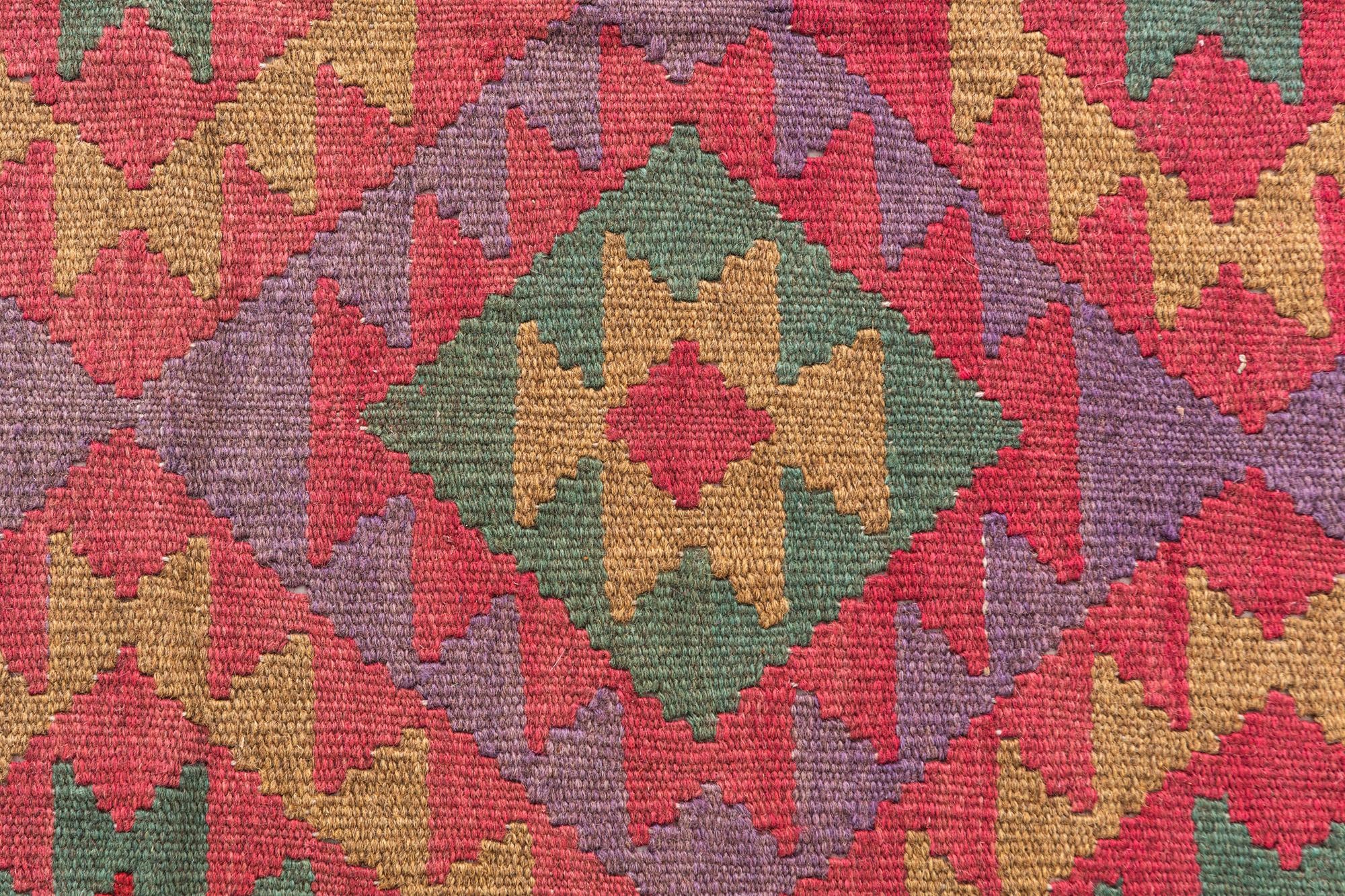 4' 9 x 8' 4 Hand Woven Kilim Maymana Wool Rug