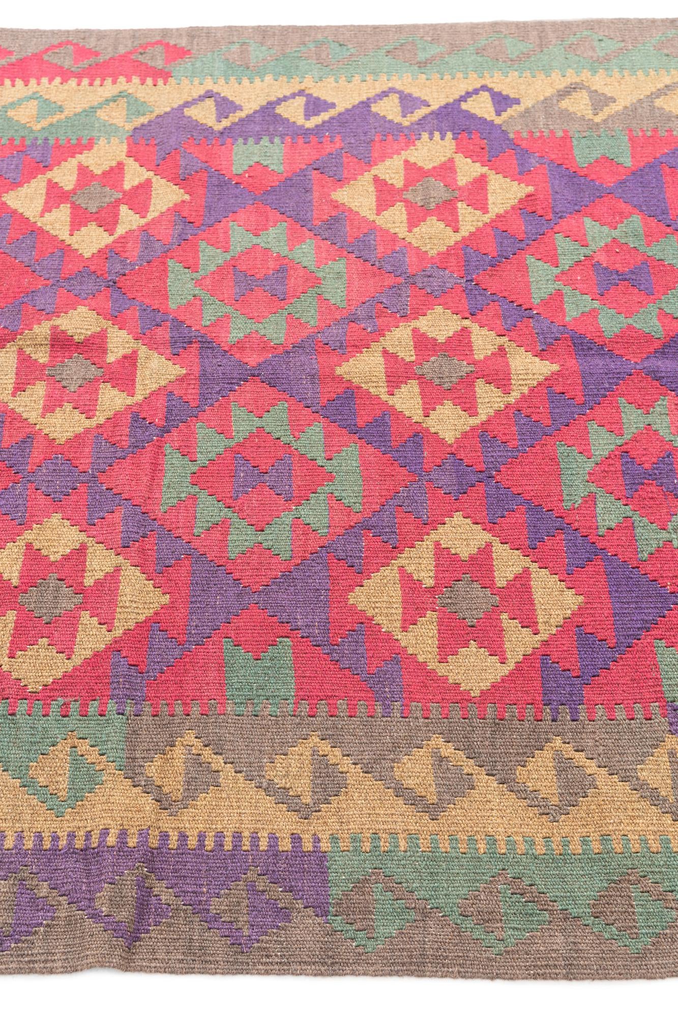 4' 9 x 8' 8 Hand Woven Kilim Maymana Wool Rug