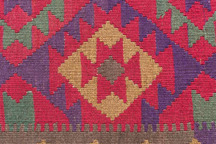 4' 9 x 8' 8 Hand Woven Kilim Maymana Wool Rug