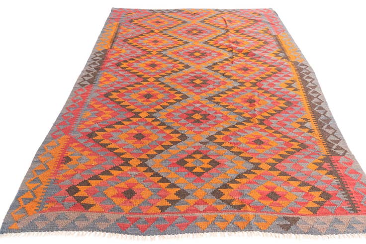 Detail image of 5' 7 x 8' Hand Woven Kilim Maymana Wool Rug