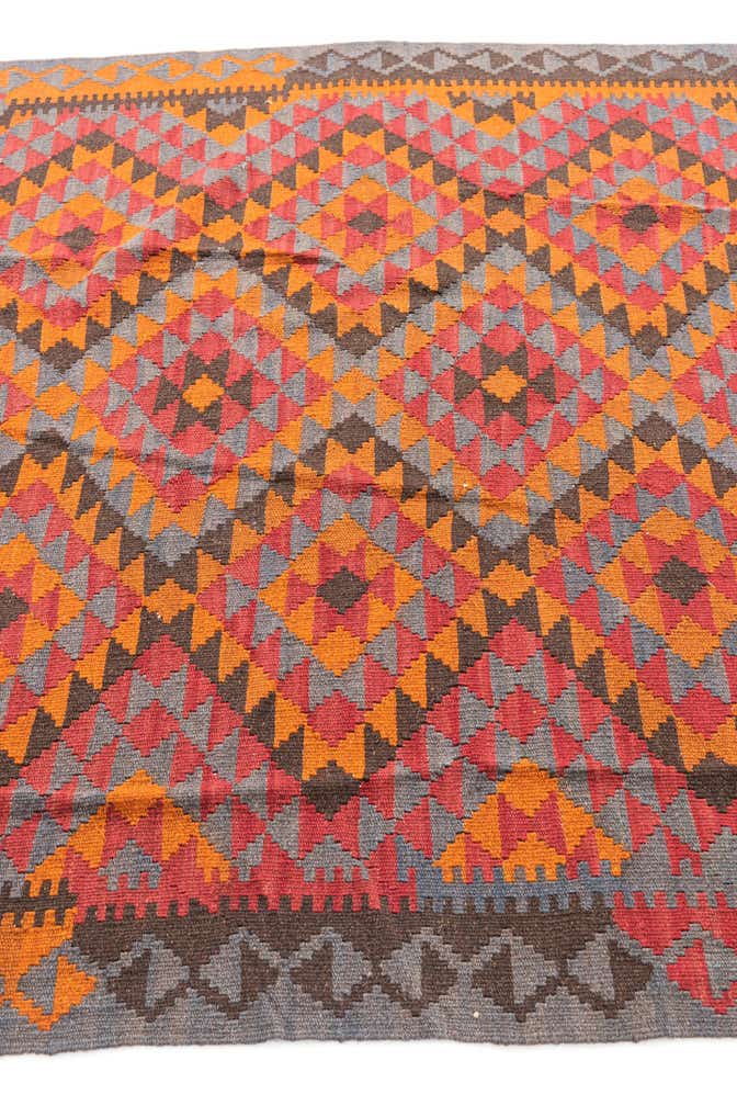 5' 7 x 8' Hand Woven Kilim Maymana Wool Rug