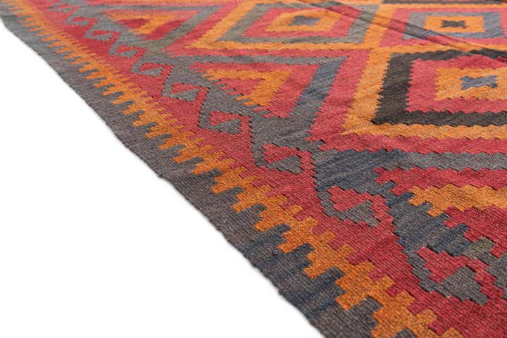 5' 5 x 7' 9 Hand Woven Kilim Maymana Wool Rug