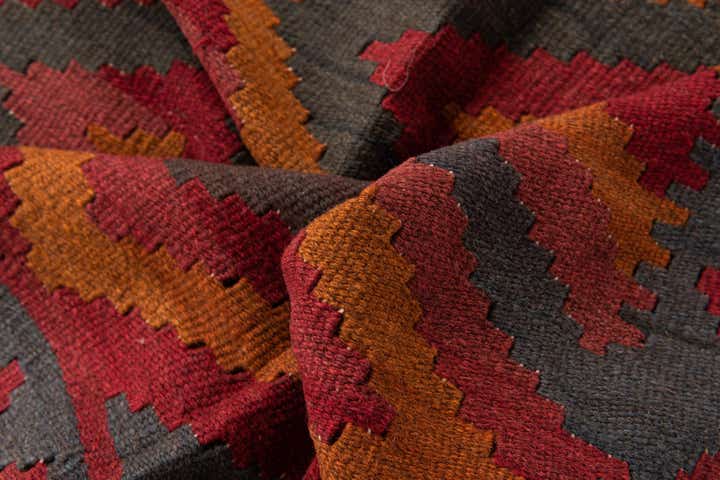 5' 5 x 7' 9 Hand Woven Kilim Maymana Wool Rug