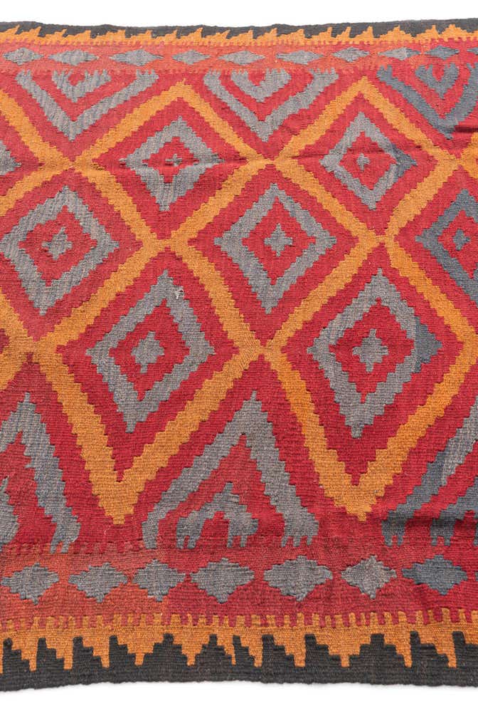 4' 9 x 8' 2 Hand Woven Kilim Maymana Wool Rug