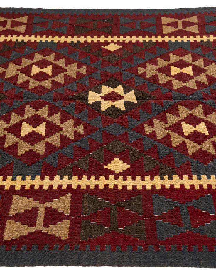 Detail image of 5' 2 x 8' 2  Hand Woven Kilim Maymana Wool Rug