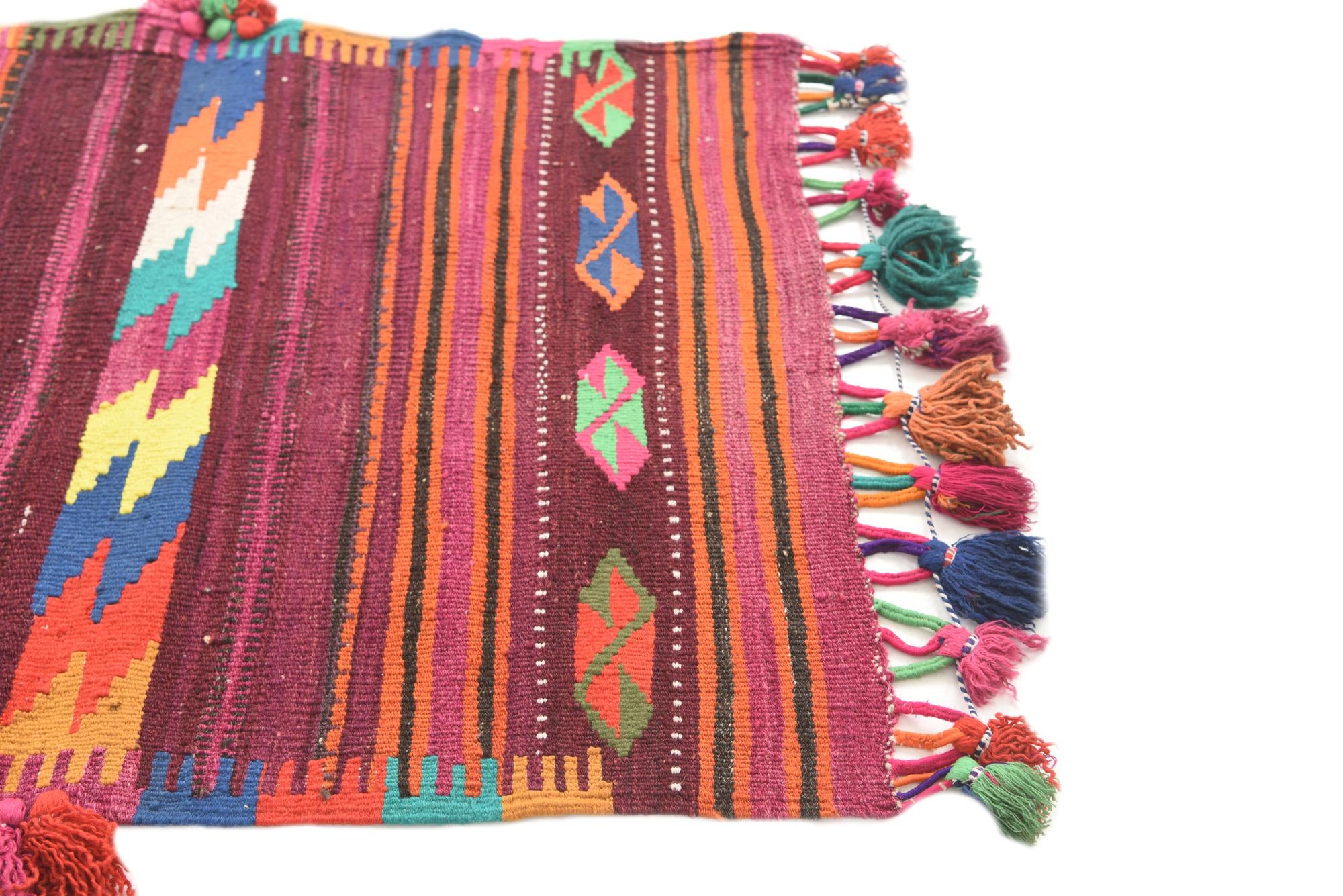 2' 9 x 3' 5 Hand Woven Kilim Modern Wool Rug