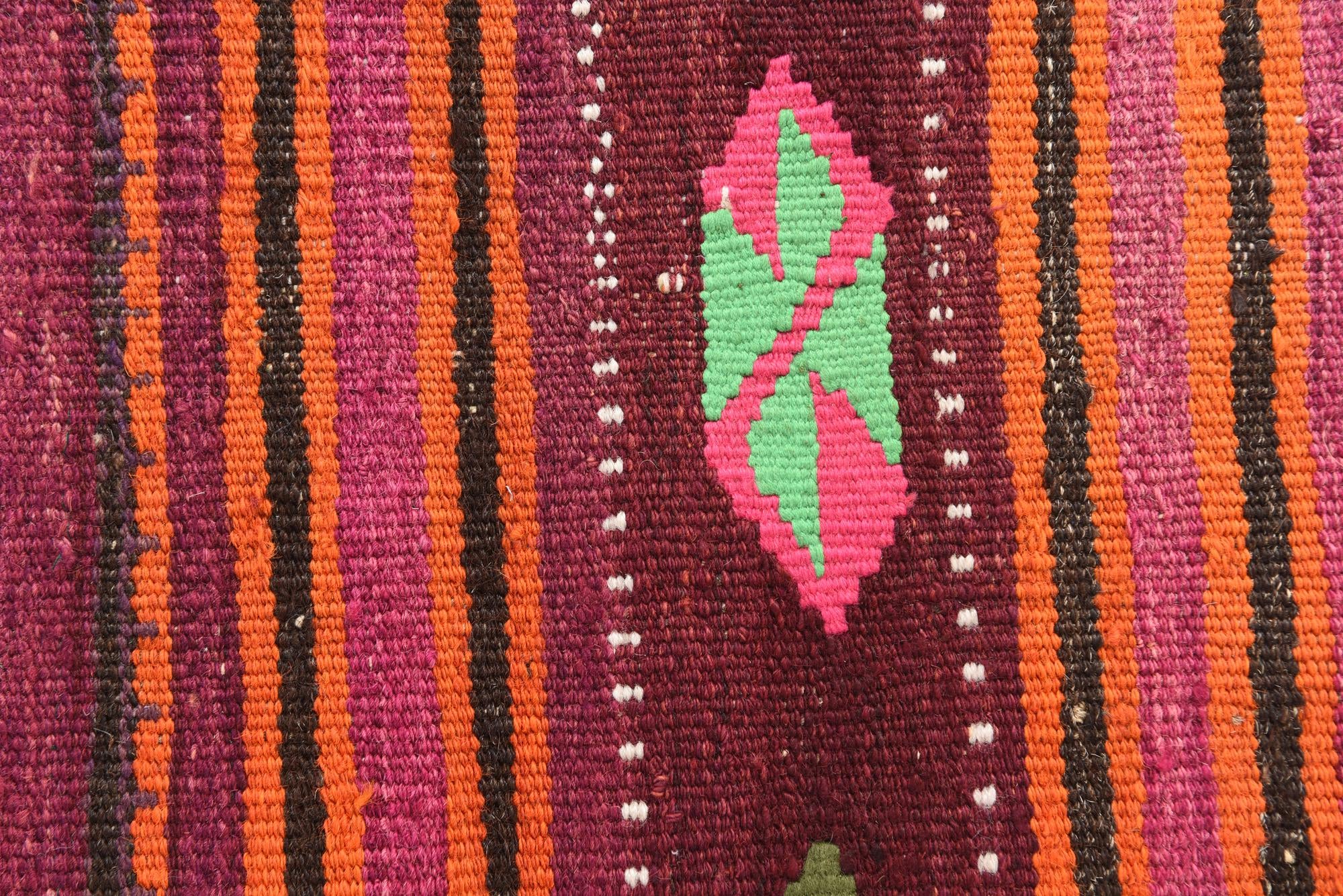 2' 9 x 3' 5 Hand Woven Kilim Modern Wool Rug