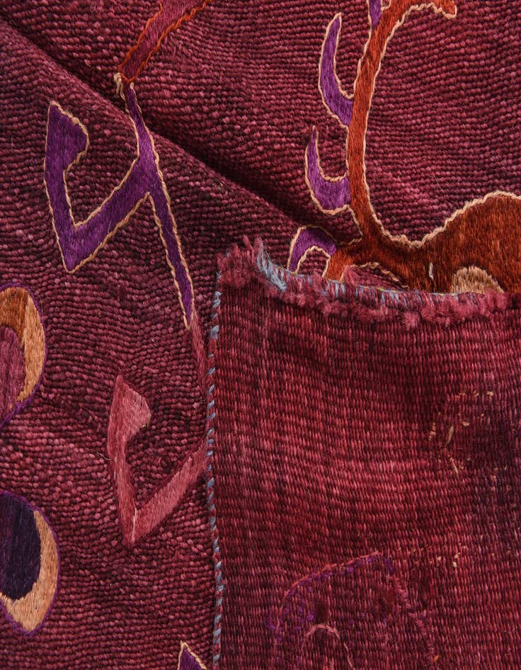 Detail image of 5' 8 x 7' 2  Hand Woven Kilim Suzani Wool Rug