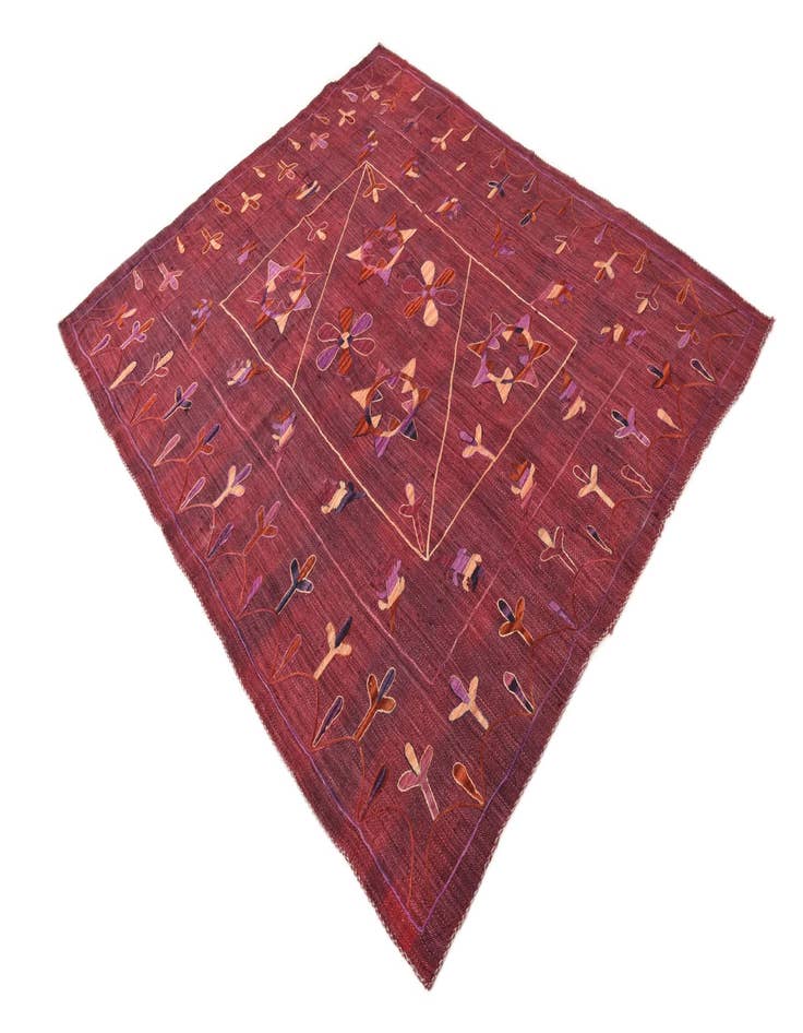 Detail image of 5' 10 x 7'  Hand Woven Kilim Suzani Wool Rug