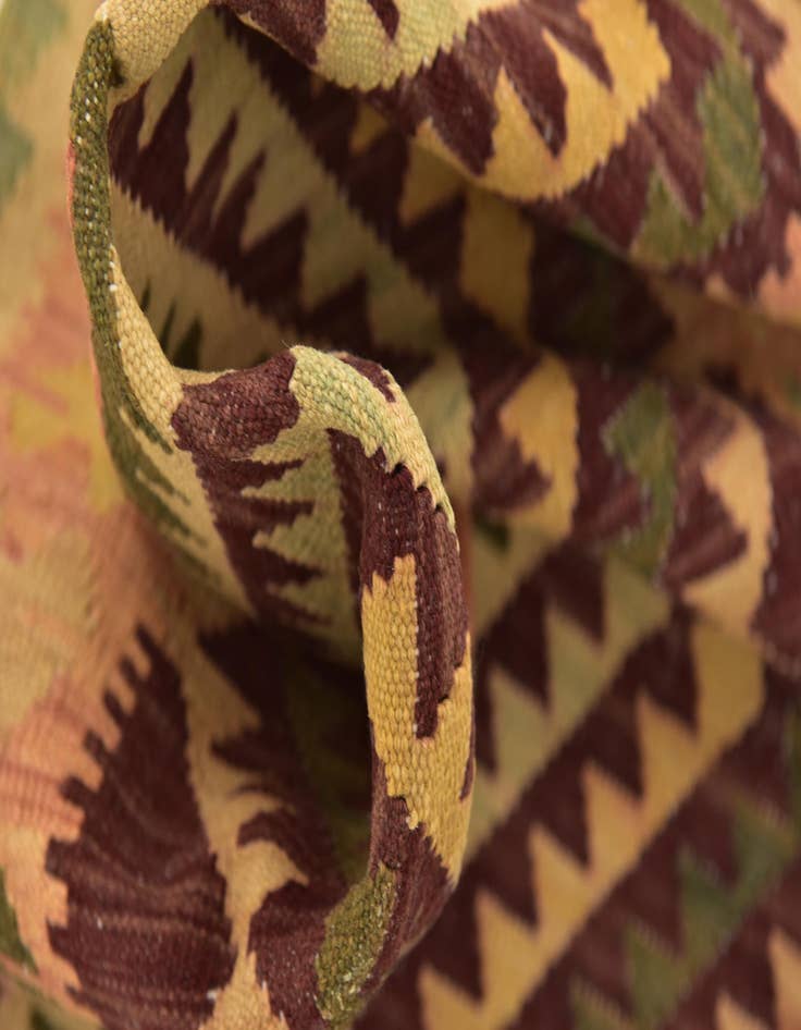 Detail image of 2' 10 x 5'  Hand Woven Kilim Waziri Wool Rug