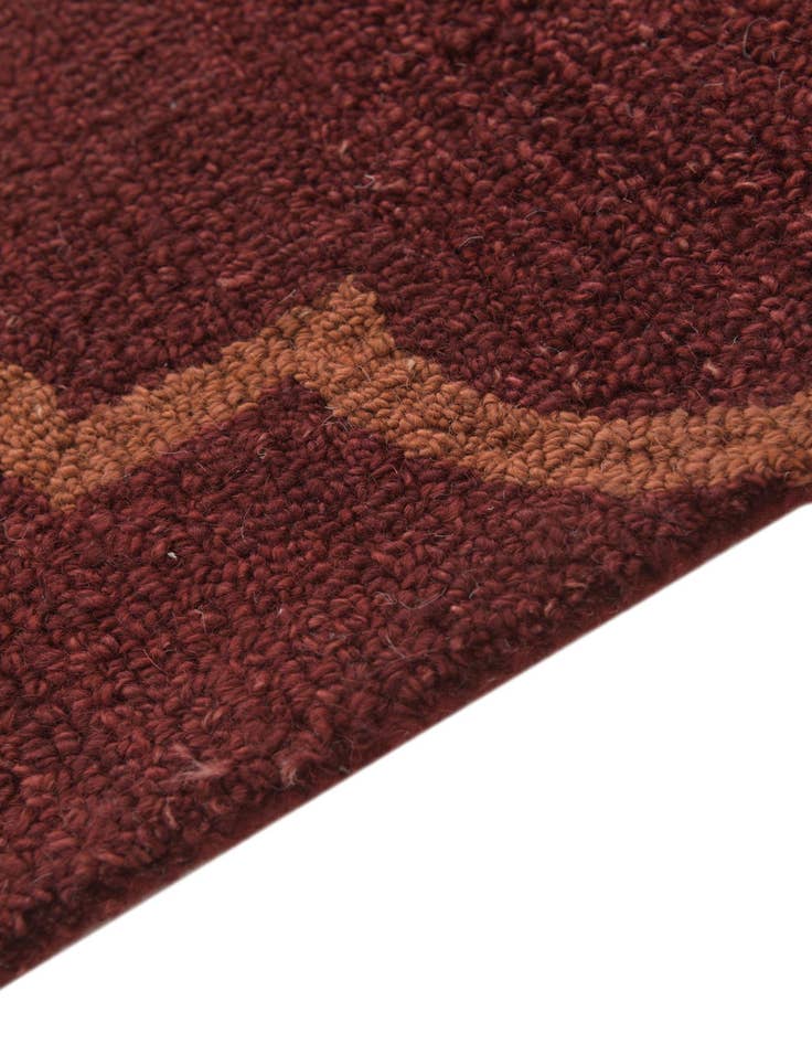 Detail image of 5' 1 x 8' 1 Luna Wool Rug