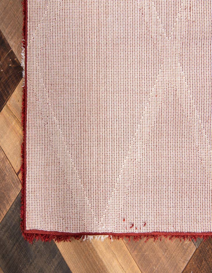 Detail image of 10' x 13' Luxury Trellis Shag Rug