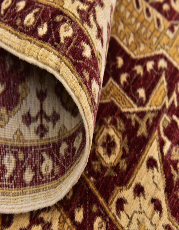 Detail image of 6' x 8' 3  Hand Knotted Mamluk Ziegler Rug