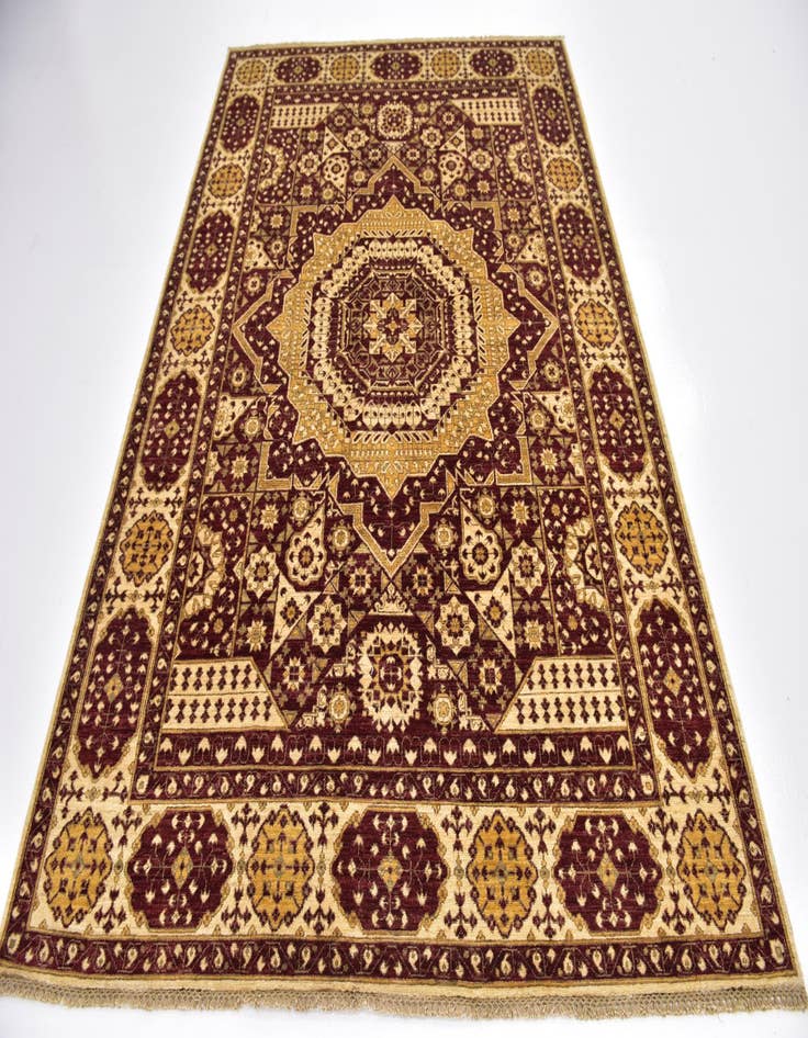 Detail image of 6' x 8' 3  Hand Knotted Mamluk Ziegler Rug