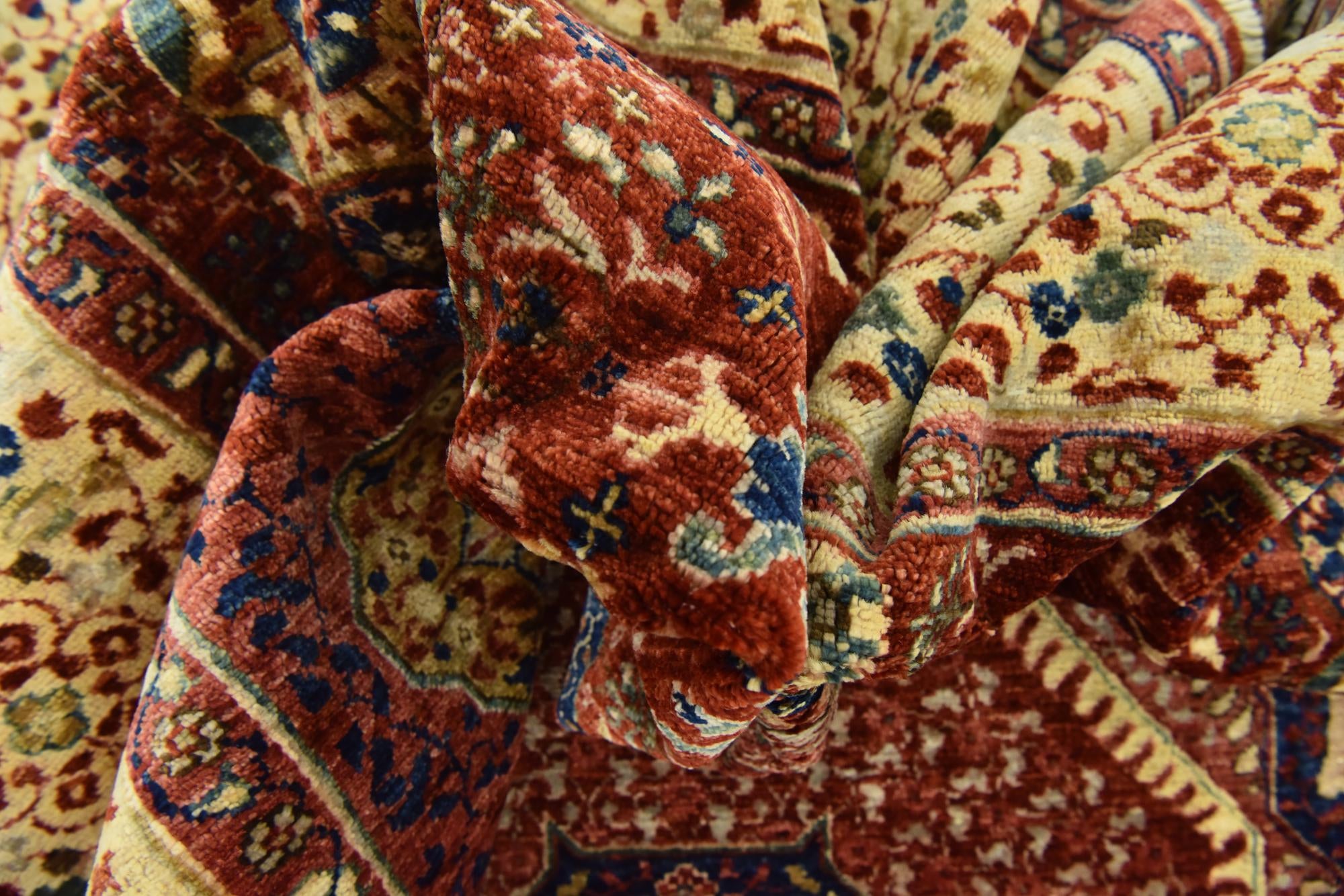 6' 8 x 9' 7 Hand Knotted Mamluk Ziegler Oriental Rug