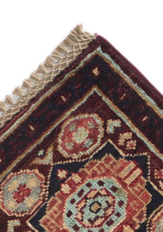 Detail image of 2' 8 x 4' Hand Knotted Mamluk Ziegler Rug