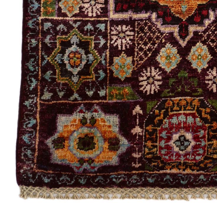 Detail image of 2' x 3' 1 Hand Knotted Mamluk Ziegler Rug