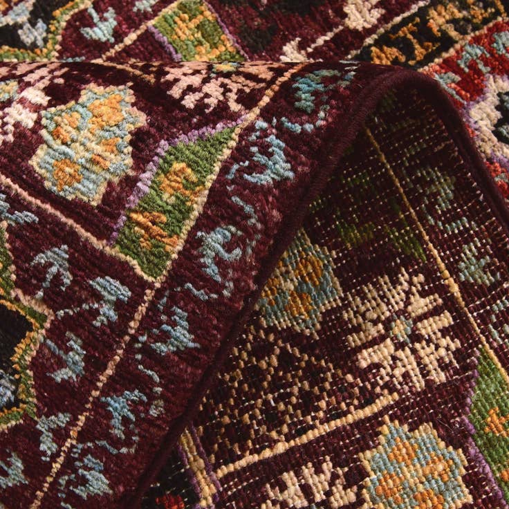 Detail image of 2' x 3' 1 Hand Knotted Mamluk Ziegler Rug