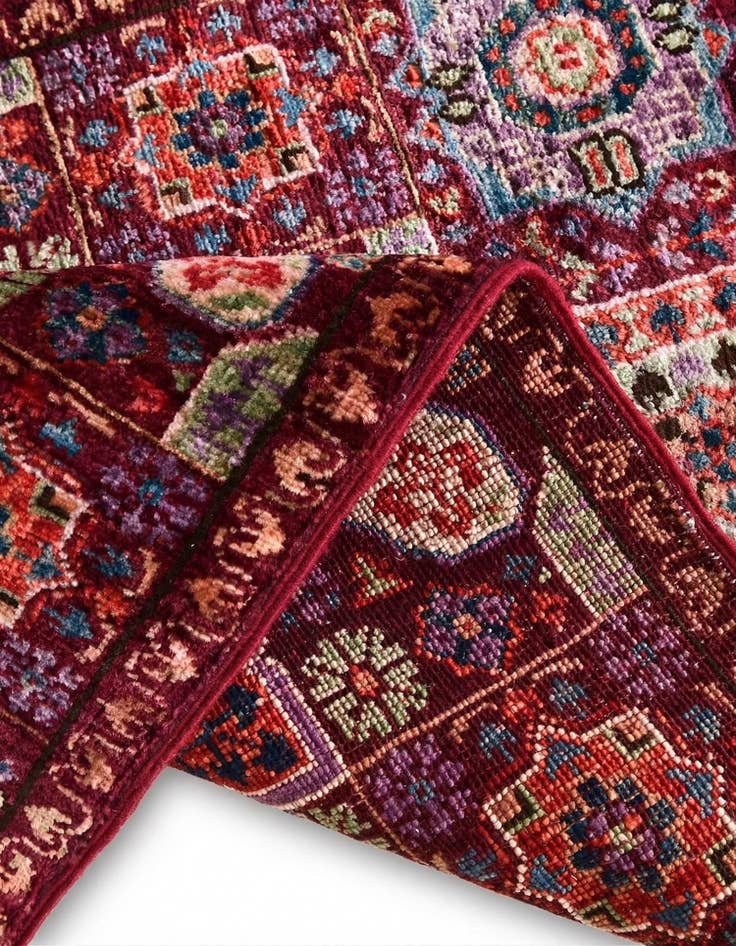 Detail image of 2' 1 x 3' 1 Hand Knotted Mamluk Ziegler Rug