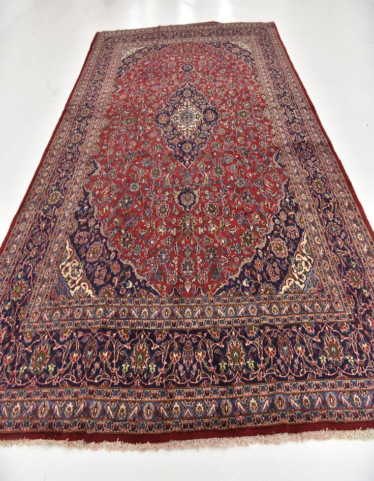Detail image of 9' 8 x 12' 8 Hand Knotted Mashad Persian Wool Rug
