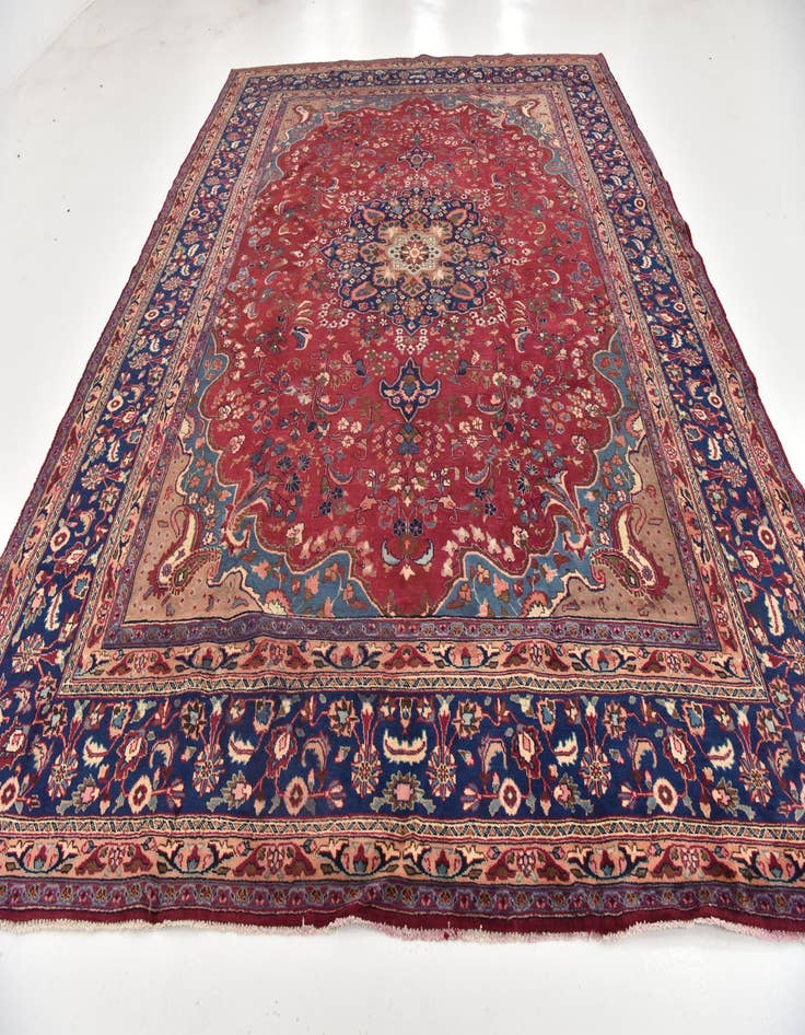 Detail image of 9' 8 x 12' 6 Hand Knotted Mashad Persian Wool Rug