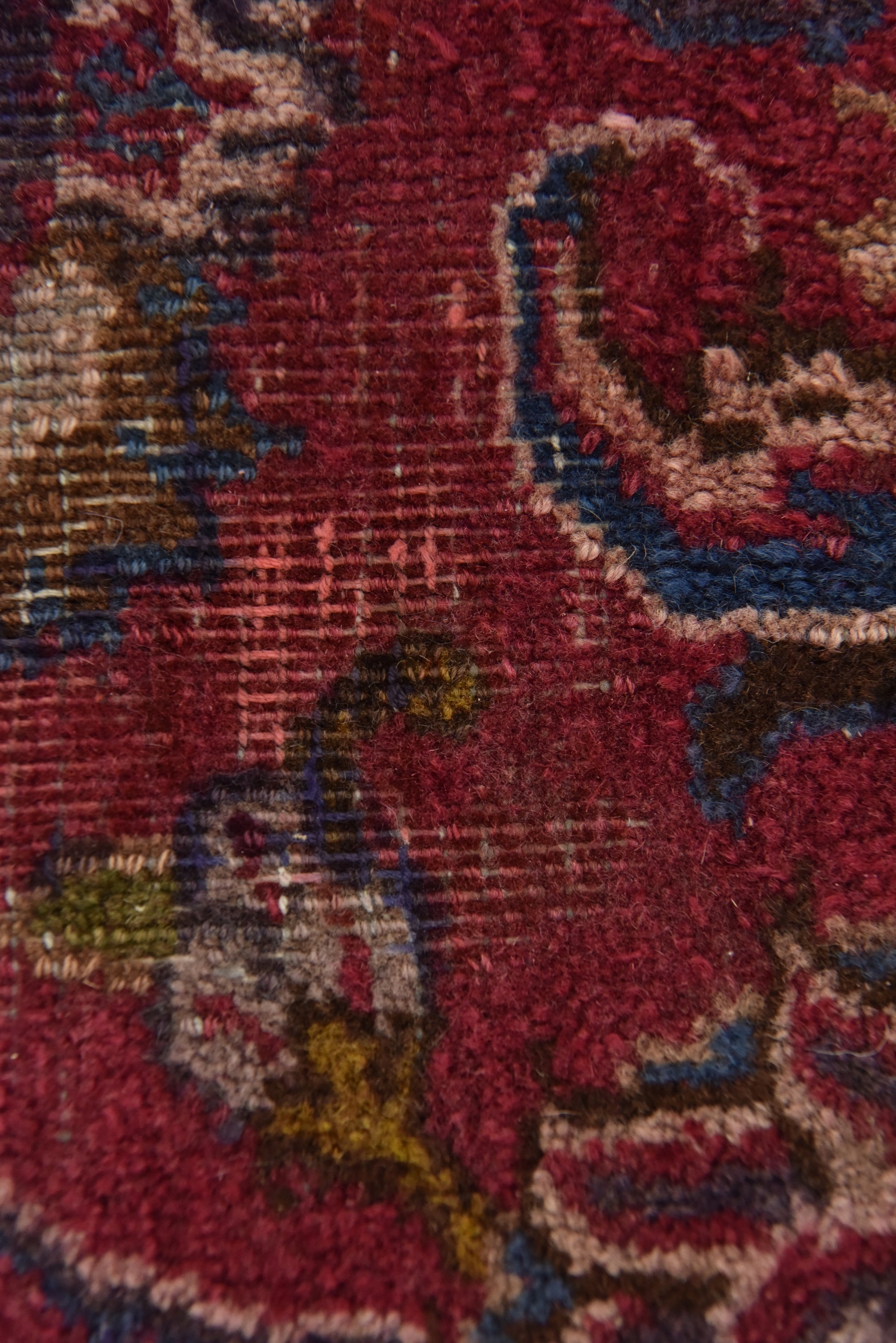 7' 6 x 10' 4 Hand Knotted Mashad Persian Wool Rug