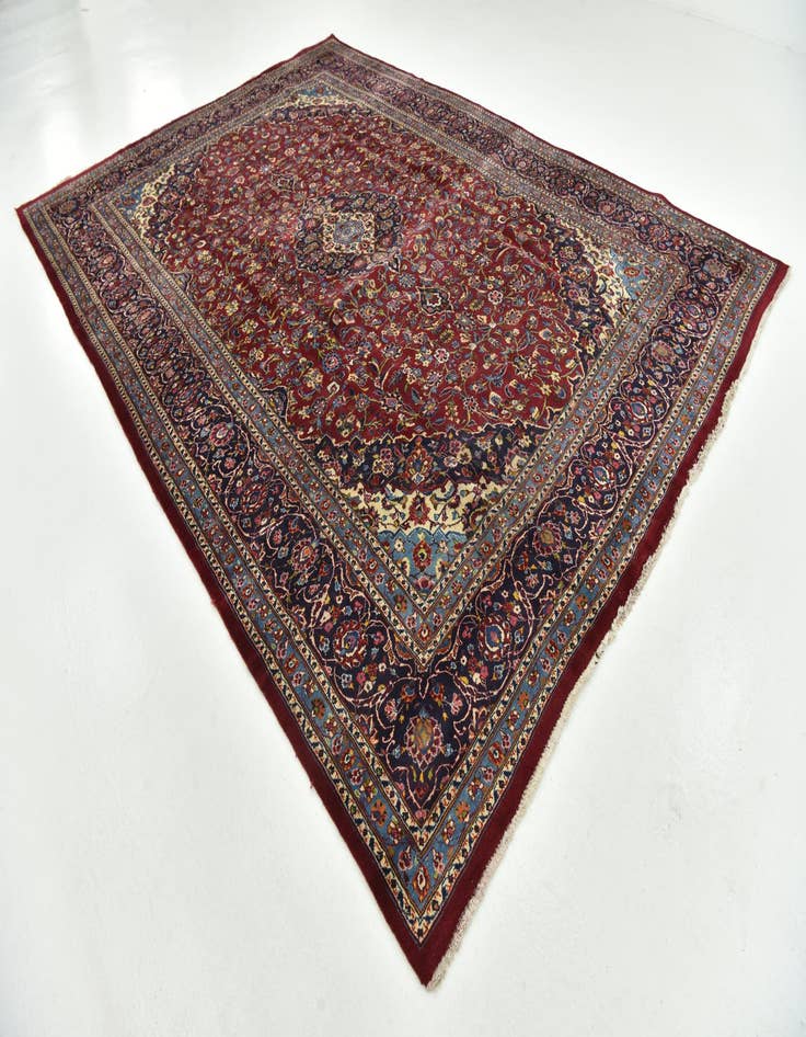 Detail image of 9' 7 x 13' 4 Hand Knotted Mashad Persian Wool Rug