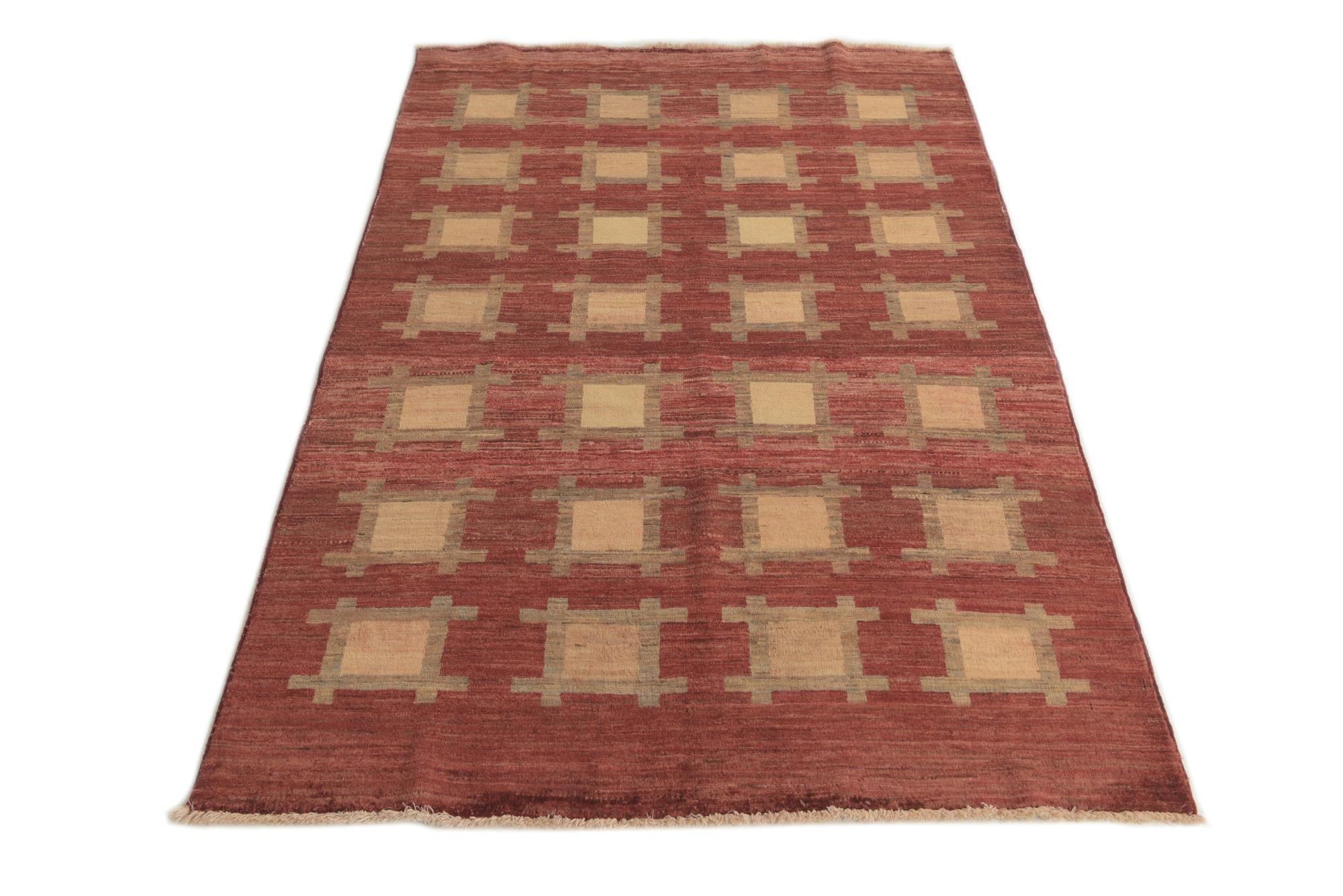 4' x 6' Hand Knotted Modern Tri-Color Rug