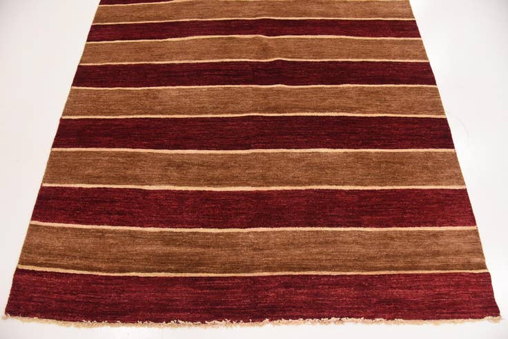 Detail image of 5' 8 x 7' 9 Hand Knotted Modern Ziegler Oriental Rug