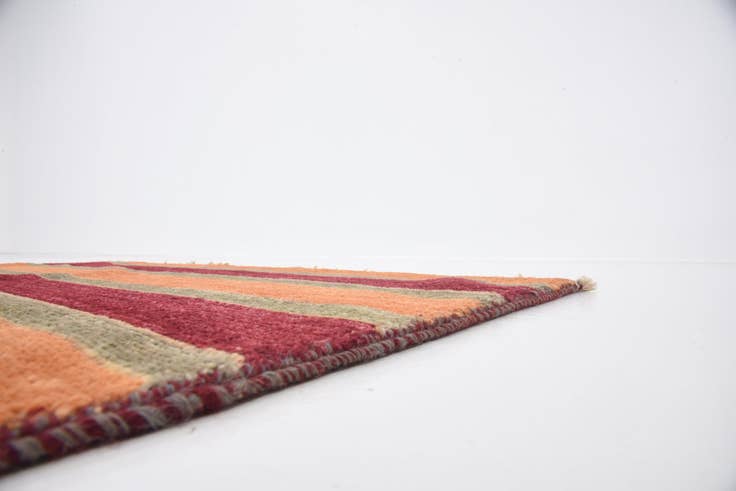Detail image of 3' x 4' 10 Hand Knotted Modern Ziegler Rug