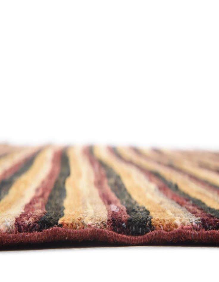 Detail image of 4' 9 x 6' 9  Hand Knotted Modern Ziegler Rug