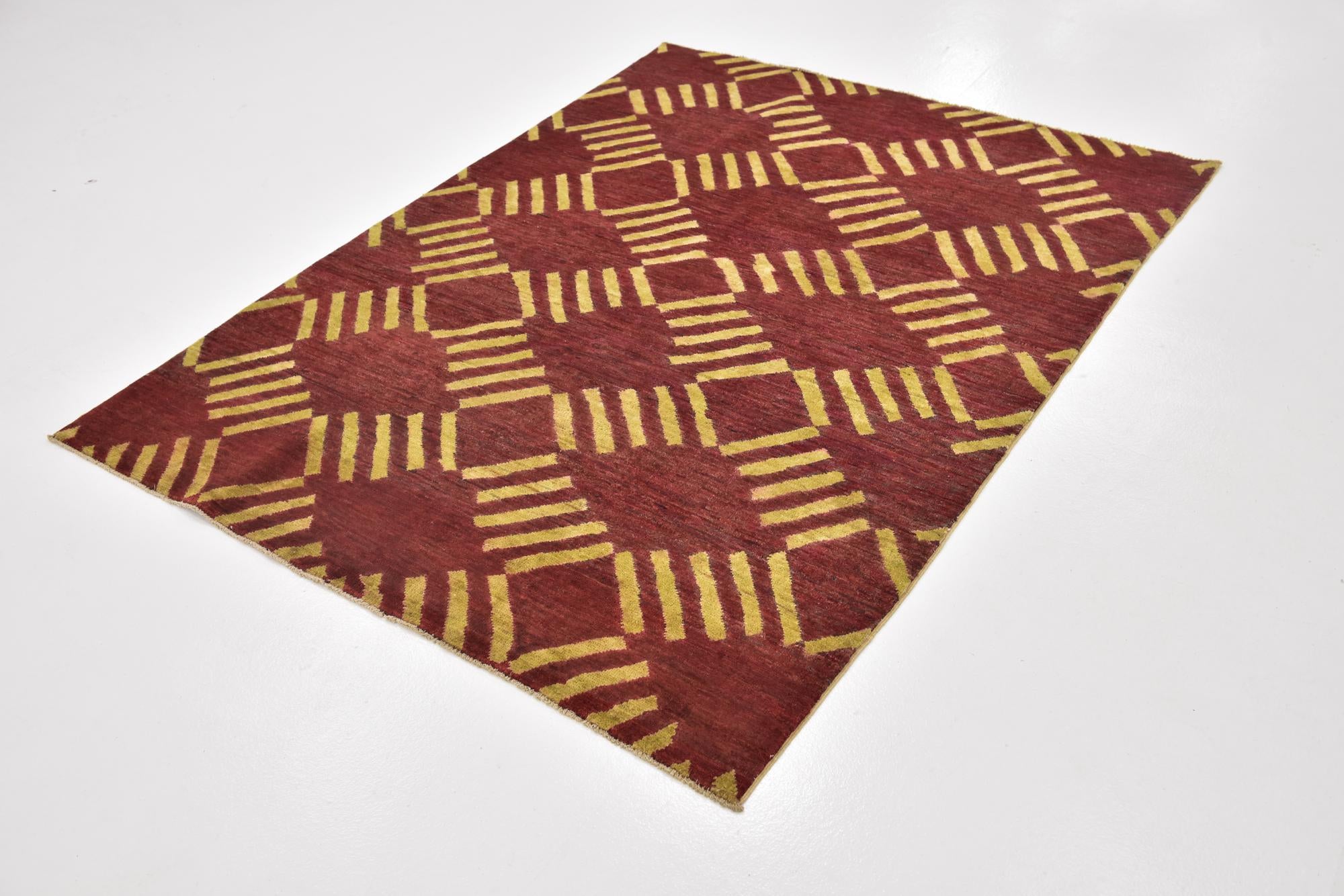 5' x 6' 5 Hand Knotted Modern Ziegler Rug