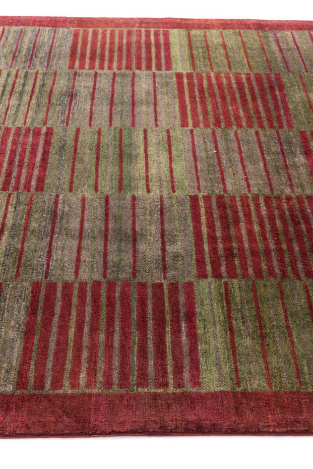 Detail image of 6' 8 x 9' 10 Hand Knotted Modern Ziegler Rug