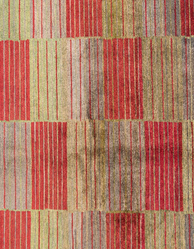 Detail image of 5' 10 x 7' 4  Hand Knotted Modern Ziegler Rug