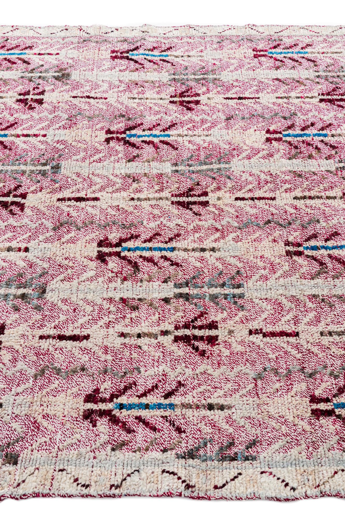 5' 7 x 8' Hand Knotted Modern Ziegler Wool Rug