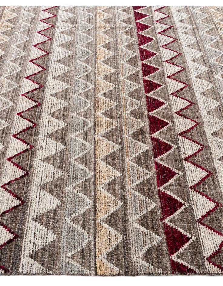 Detail image of 6' 6 x 10' 3  Hand Knotted Modern Ziegler Wool Rug