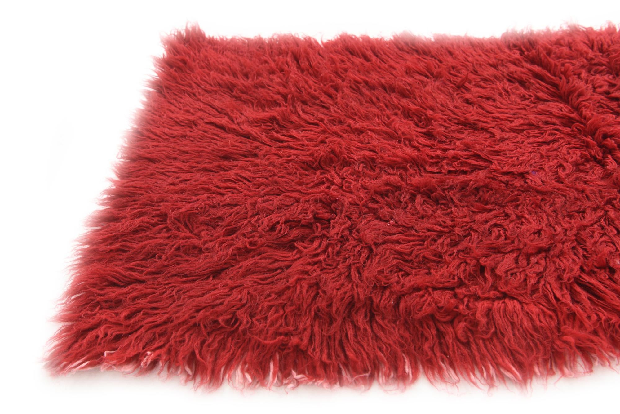2' 7 x 4' 9 Hand Knotted Moroccan Wool Rug